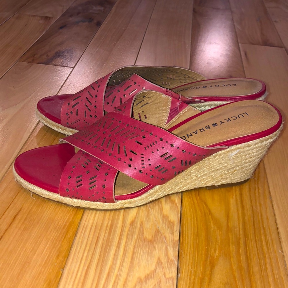 Size 7- Lucky Brand Wedges